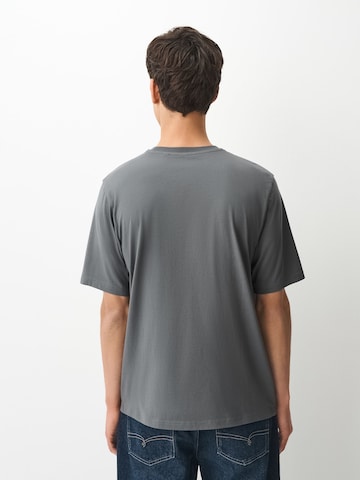 Next T-Shirt 'Essential' in Grau