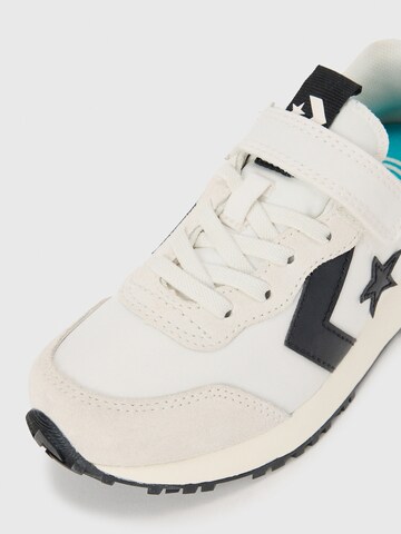 CONVERSE - Zapatillas deportivas 'Omega' en blanco