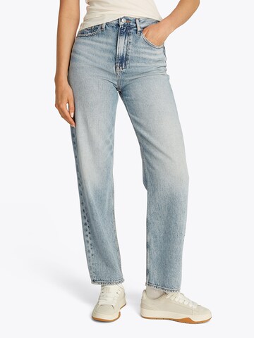 Tommy Jeans Regular Jeans 'LAYLA' in Blauw: voorkant