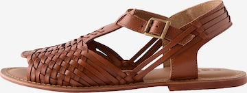 Next Sandaler i brun: forside