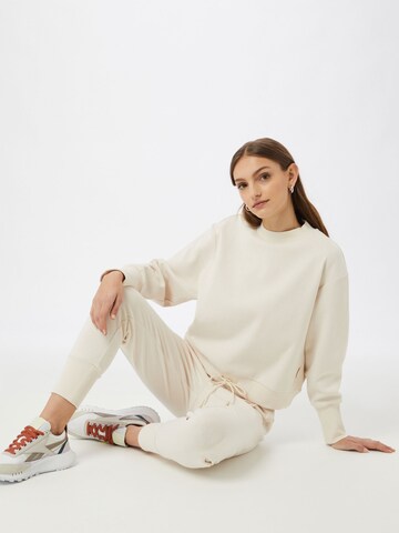 Varley Athletic Sweatshirt 'Edith' in White