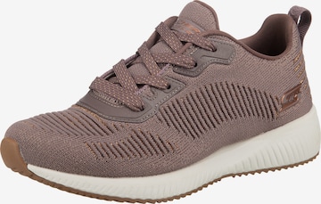 Baskets basses SKECHERS en rose : devant