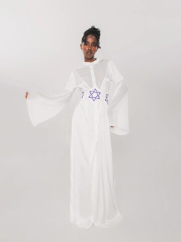 UVIA - Vestido 'Vestido' en blanco: frente