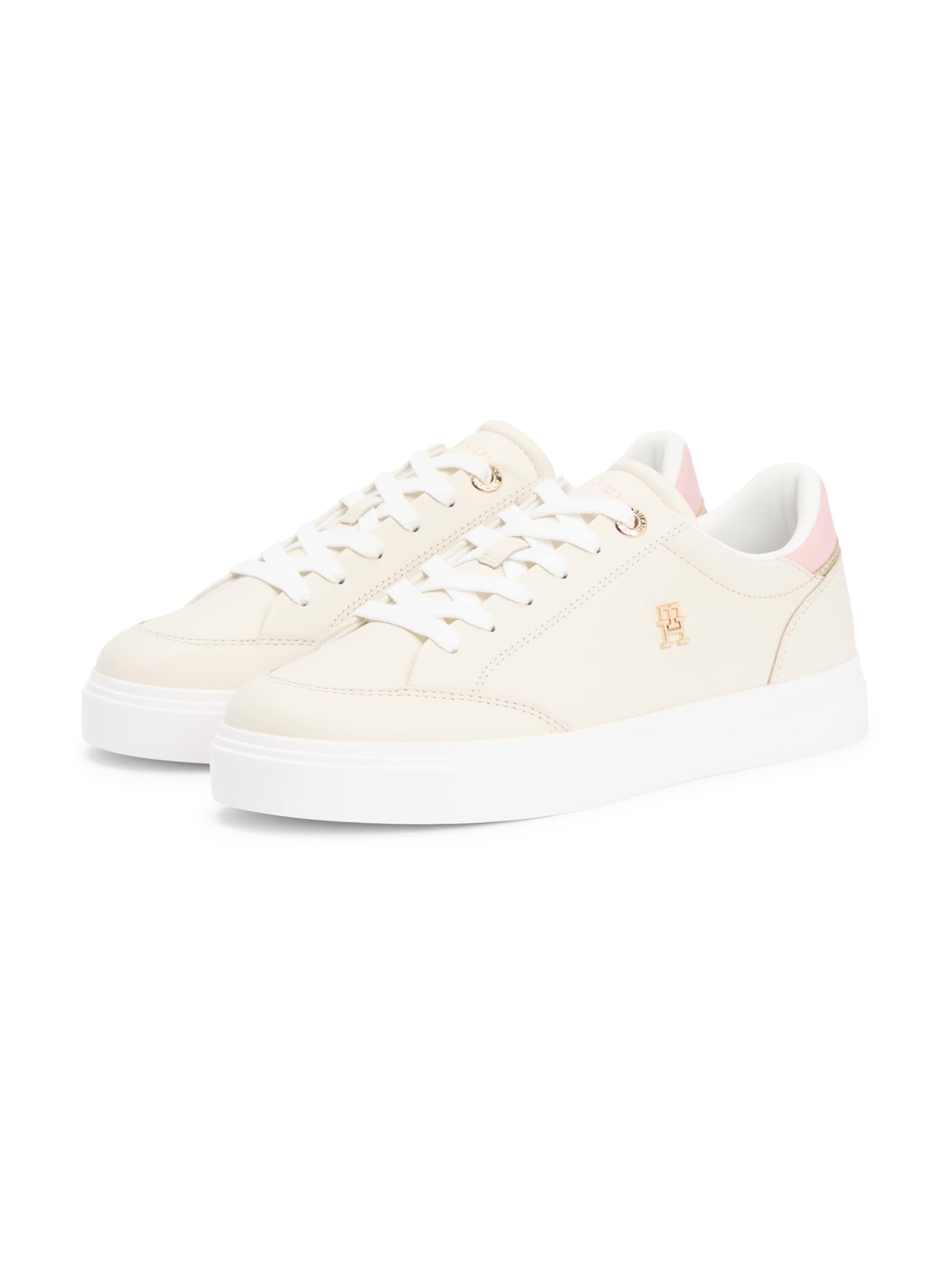 TOMMY HILFIGER Sneakers laag 'CHIC' in Beige