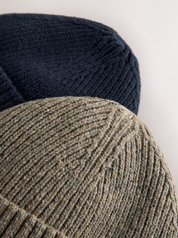 Next Шапка в синьо