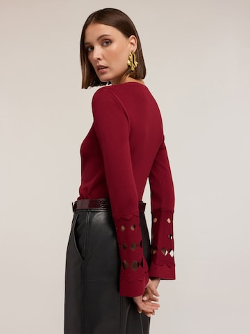 MOTIVI Sweater in Red