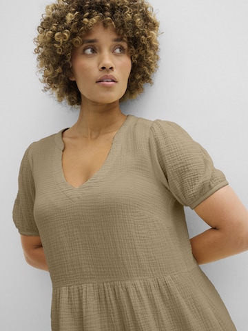 bonprix Oversized jurk in Bruin