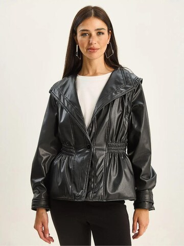 Bianco Lucci Between-Season Jacket in Black: front