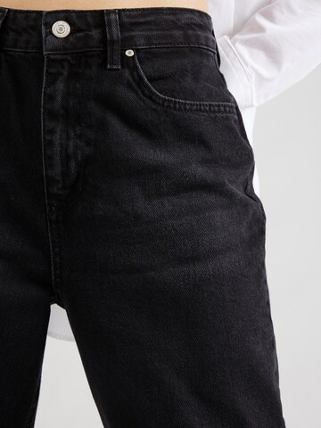 Trendyol Regular Jeans i svart