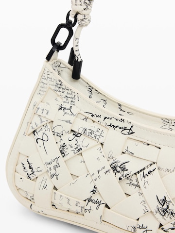 Geantă de umăr de la Desigual pe alb