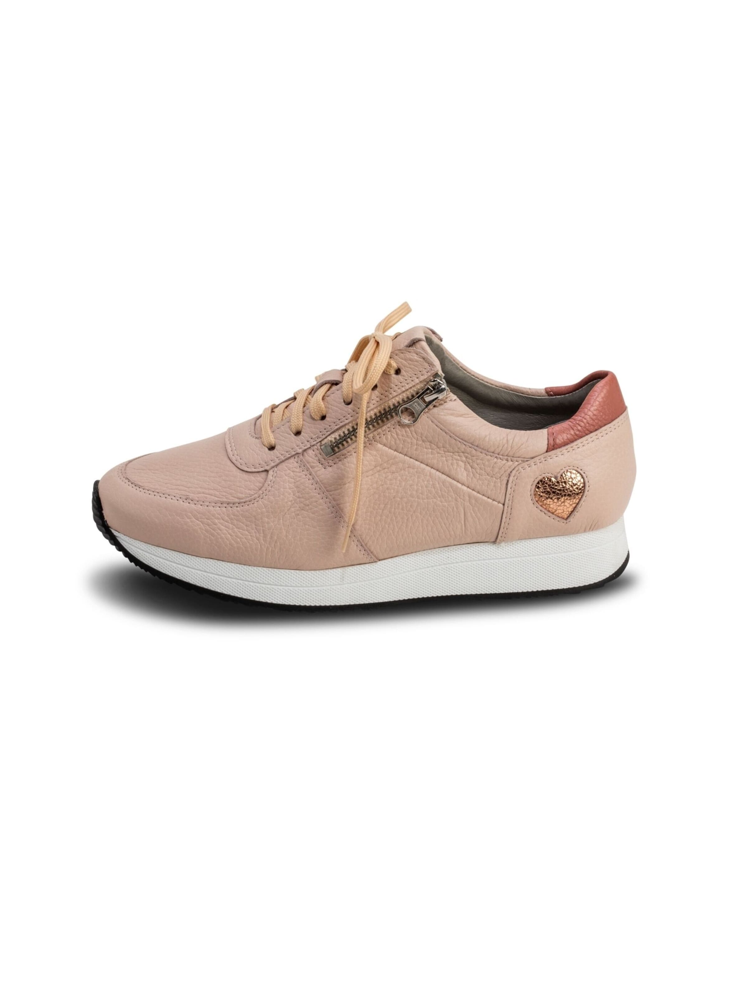 Sneaker bassa di VITAFORM in rosa
