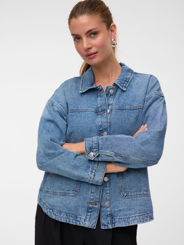 VERO MODA Prehodna jakna 'VMJAMIE' | modra barva: sprednja stran