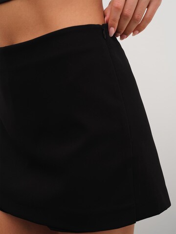 RÆRE by Lorena Rae Skirt 'Jella' in Black