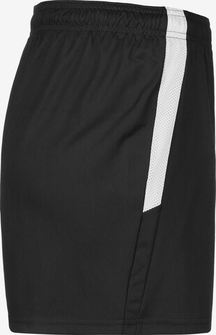 PUMA Regular Sportshorts in Schwarz