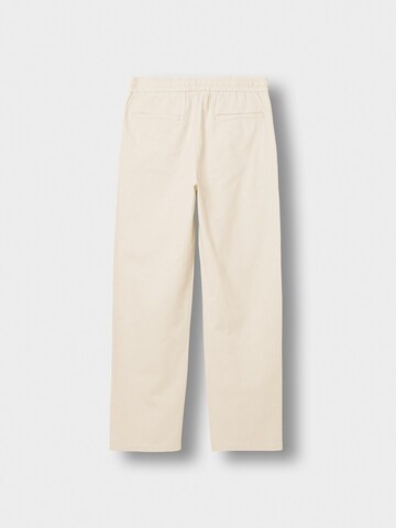 Burocs Regular Pants in Beige