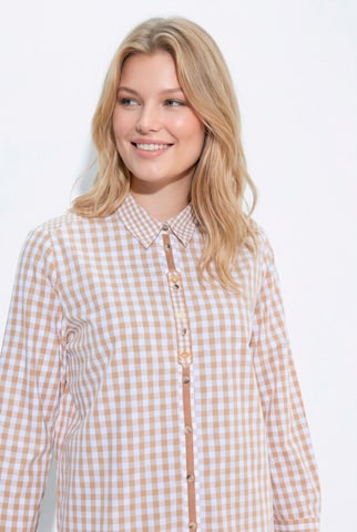 Ulla Popken Klederdracht blouse in Beige