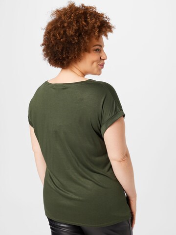 ABOUT YOU Curvy T-shirt 'Glenn' i grön