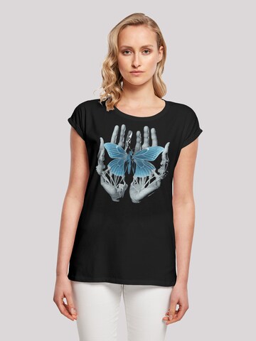 F4NT4STIC Shirt 'Skelett Hände Schmetterling' in Zwart: voorkant