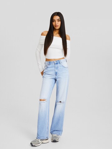 Wide leg Jeans de la Bershka pe albastru