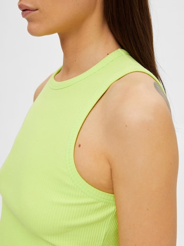 SELECTED FEMME Top in Green