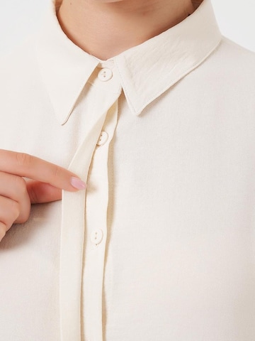 Camicia da donna di Bigdart in beige