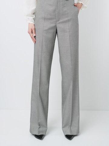 Pantaloni per costume tradizionale 'Martha 7685' di W. Wegener in grigio: frontale