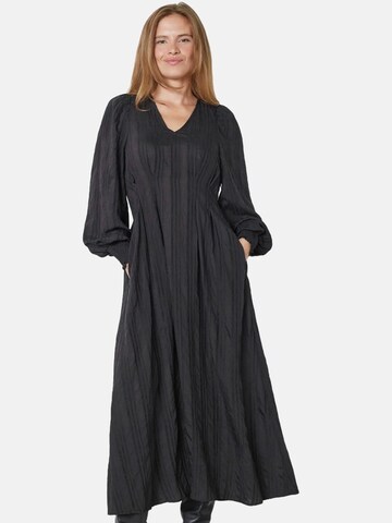 co'couture Šaty 'Kesi' – černá: přední strana