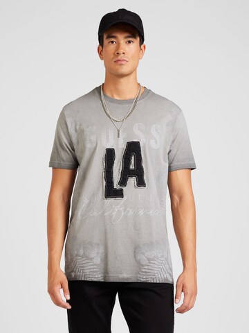 GUESS T-Shirt 'MAXI ME' in Grau: Vorderseite