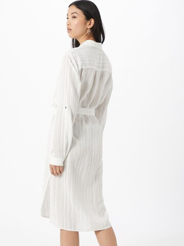 SISTERS POINT Shirt Dress 'Varda' in White