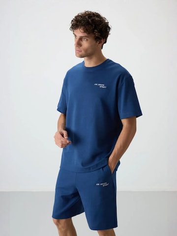 Survêtements Tommy Life en bleu