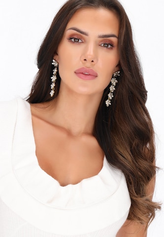 Robes en maille faina en blanc