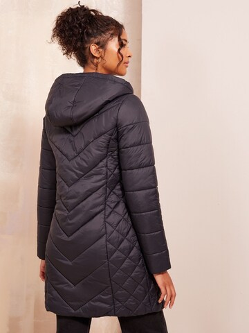 Friends Like These Between-season jacket in Black