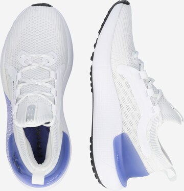 Chaussure de course 'Phantom 3' UNDER ARMOUR en blanc