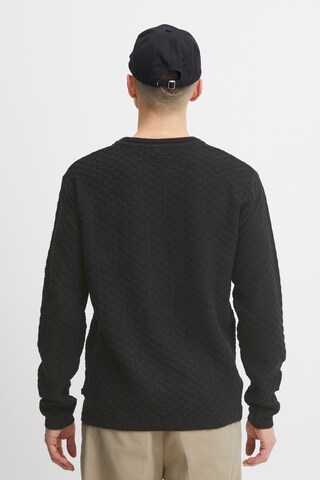 !Solid Pullover 'Elijah' in Schwarz