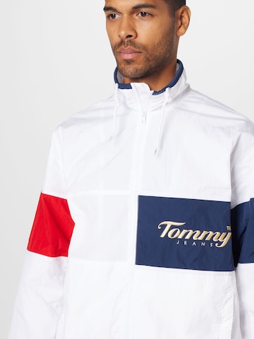 Tommy Jeans Prechodná bunda - biela