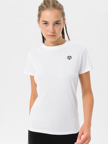 MOROTAI Performance shirt 'NAKA' in White: front