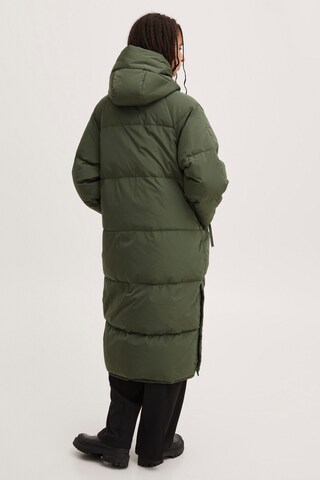 ICHI - Sobretudo de inverno 'Bunala' em verde
