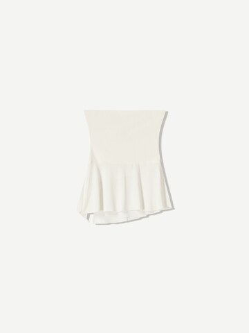 Top di Bershka in beige