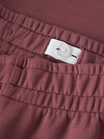 NAME IT - Pierna ancha Pantalón en rojo