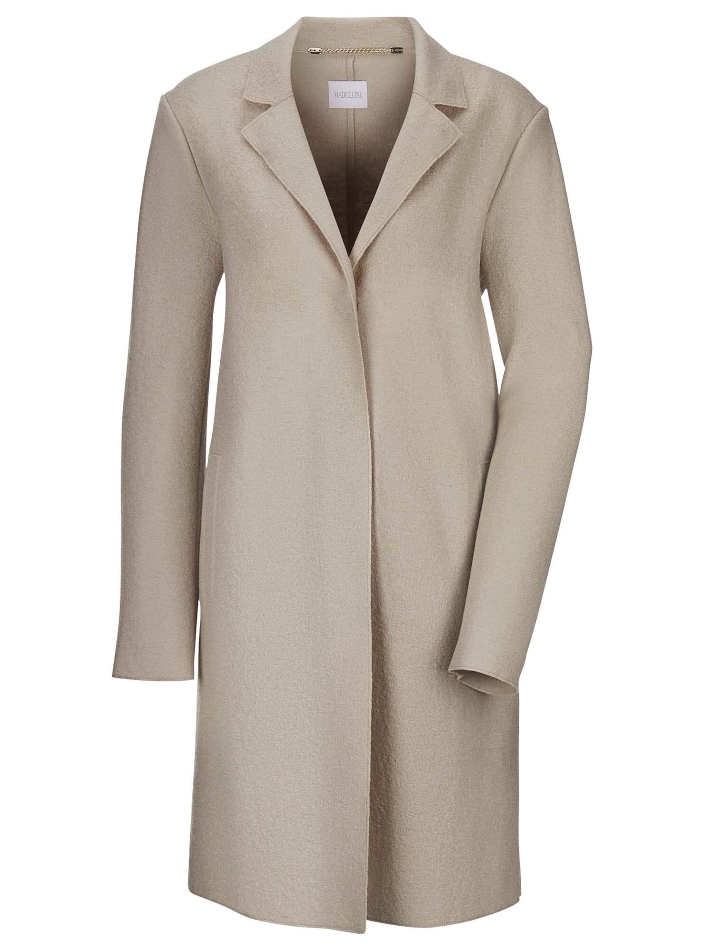 MADELEINE Manteau mi-saison en beige clair, Vue avec produit