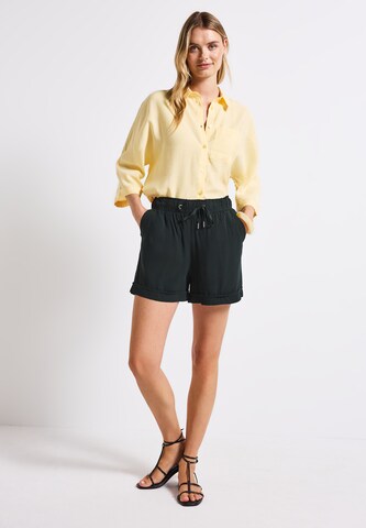 STREET ONE Loose fit Pants in Green