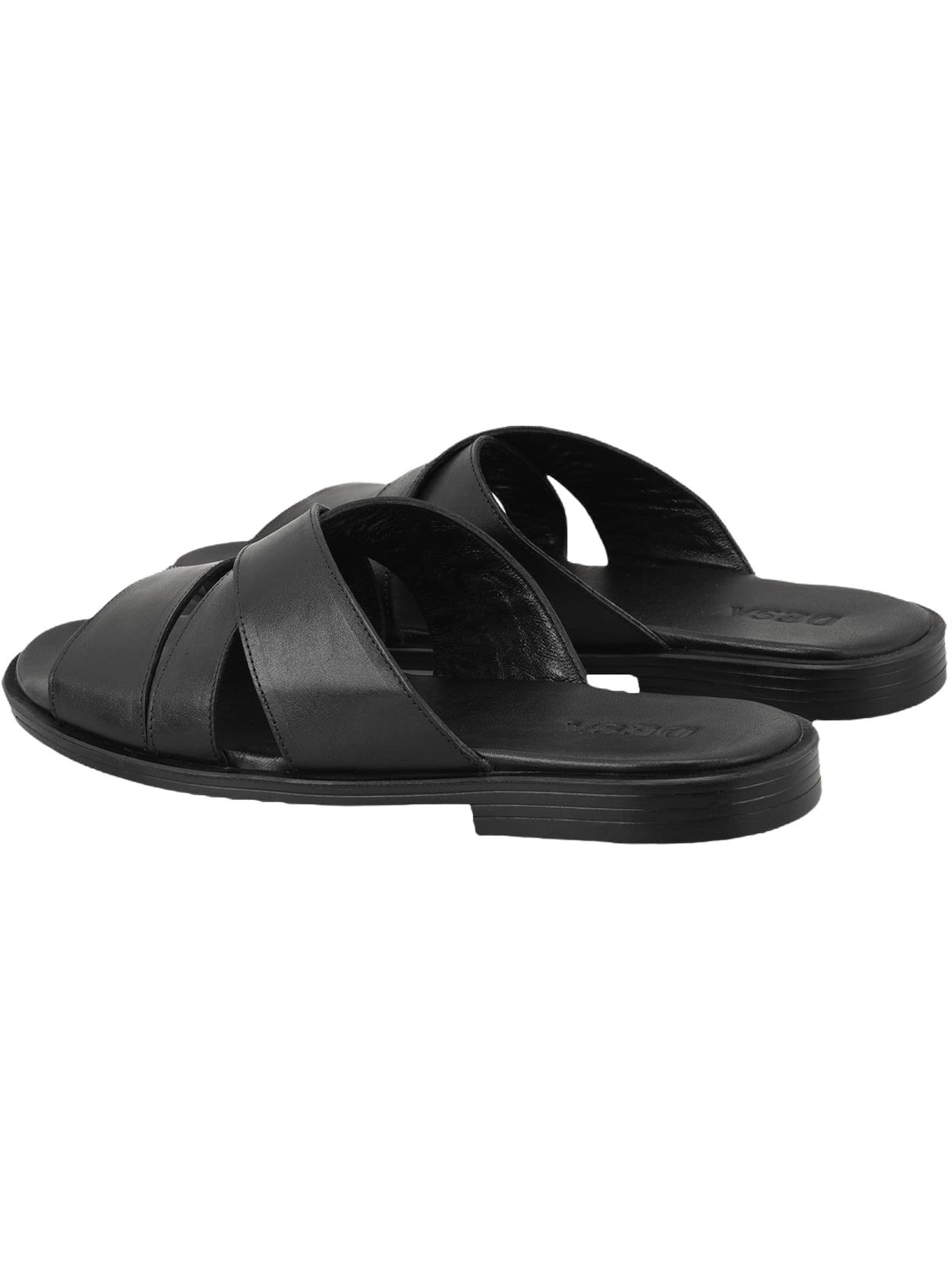 Desa Slipper 'Hausschuhe' in Black