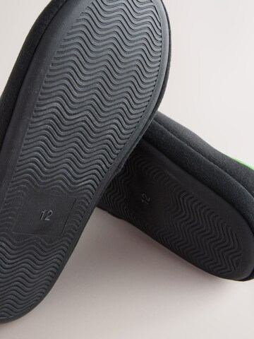 Next Házi cipő 'Minecraft Flippy' - fekete