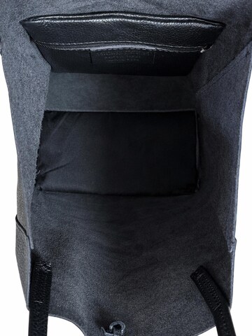 COLLEZIONE ALESSANDRO Shoulder Bag 'EasyGo' in Black
