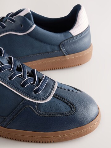 Next Platform trainers in Blue