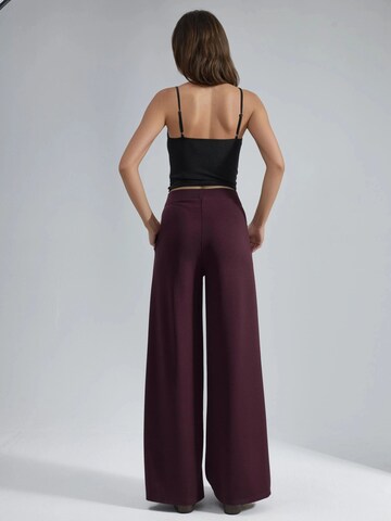 Busem Wide leg Broek in Rood
