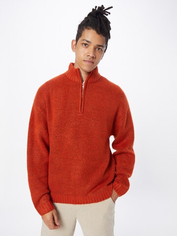 Redefined Rebel Sweater 'Casey' in Red: front