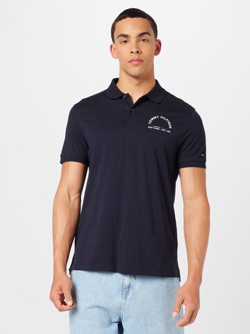 TOMMY HILFIGER T-shirt i blå: framsida