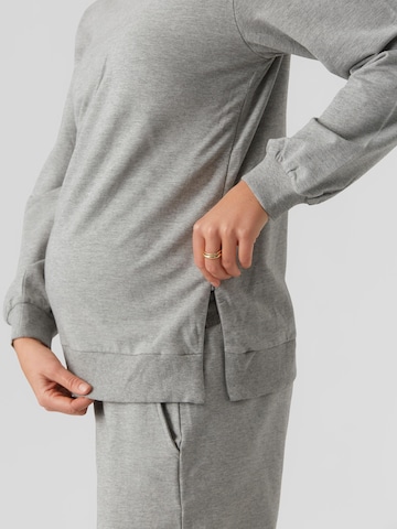 MAMALICIOUS Sweatshirt 'Silja Vita' i grå