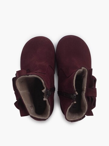 Pisamonas - Bota em vermelho